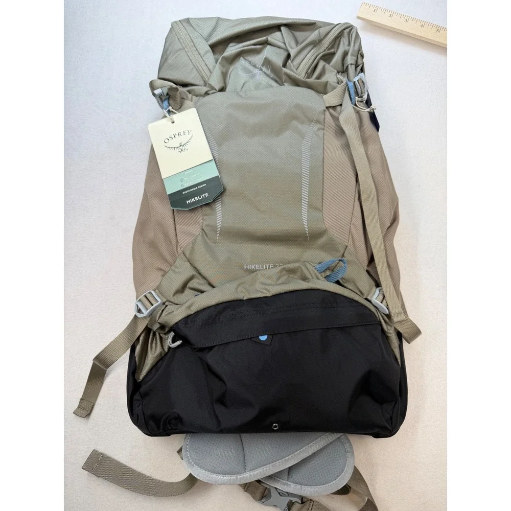 Osprey Hikelite 32L Hiking Backpack Concrete Grey New with Tags $160 retail